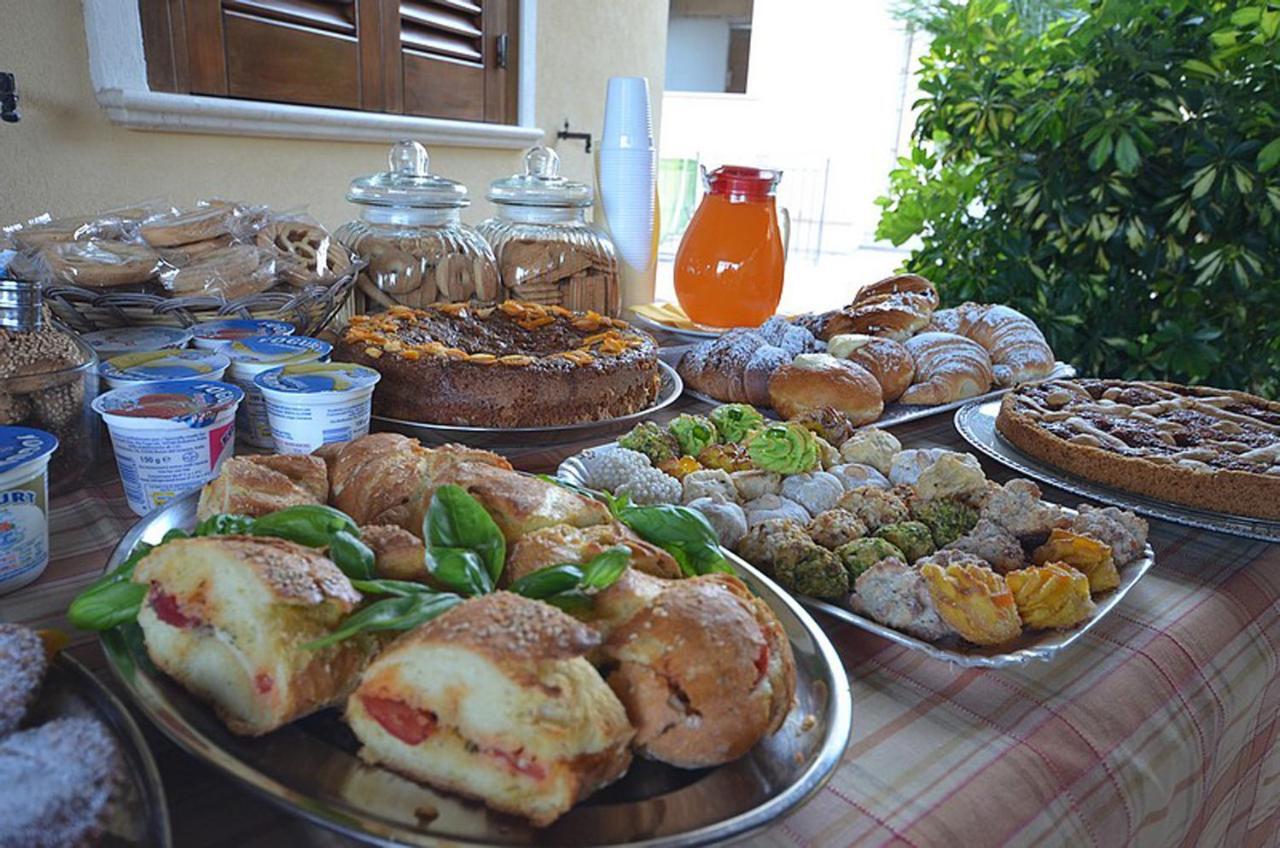 Bed and Breakfast Aurora Castelluzzo Exteriér fotografie